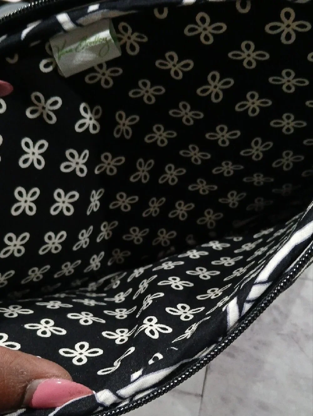 Vera Bradley Black & White Quilted Mini Tablet Sleeve - Picture 6 of 6